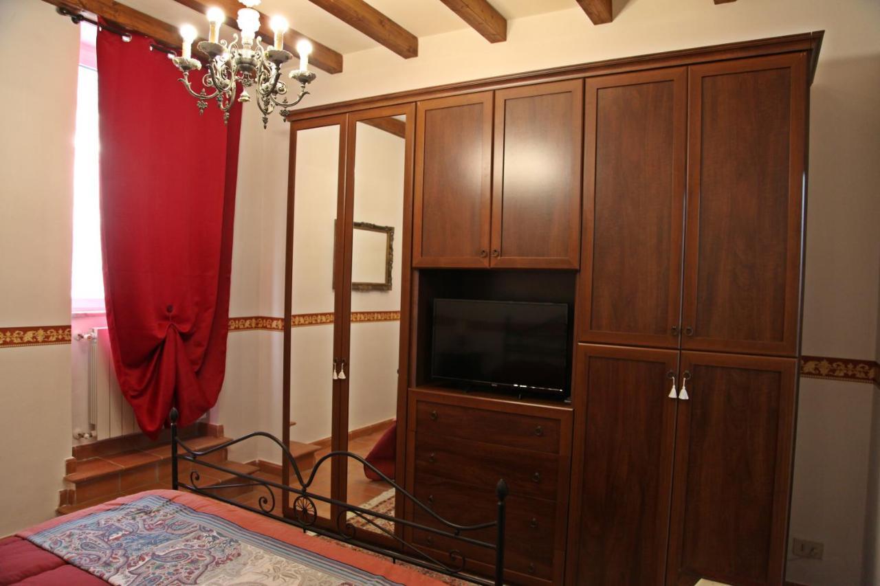 Casa Vacanze Nives Tuscania Exterior foto