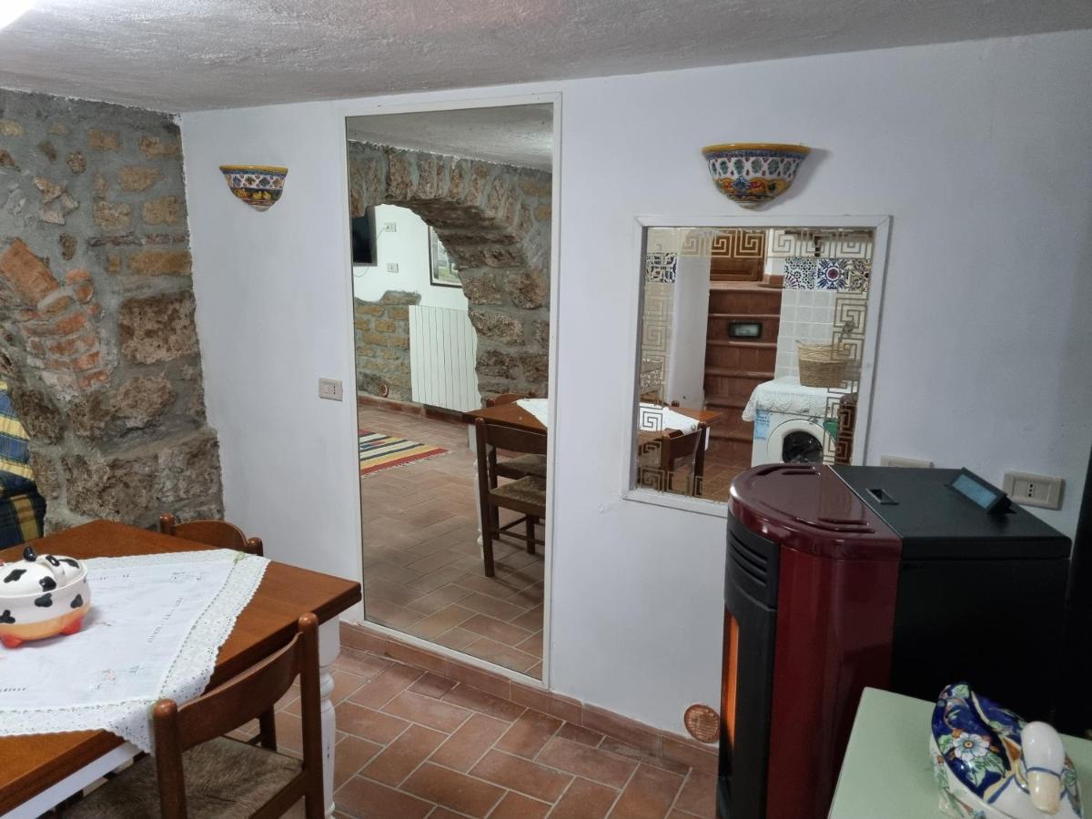 Casa Vacanze Nives Tuscania Exterior foto